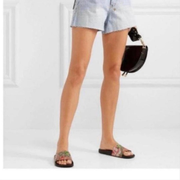 GUCCI GG logo floral bloom rubber pool slides - Picture 3 of 12